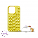 Futrola OKTOPOD sa priveskom / Iphone 15 Pro / zuta